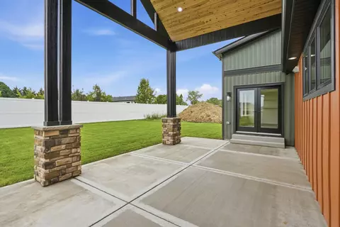 Exterior - 7342 Brookhaven Dr, Crown Point, IN 46307 photo 5 of 7