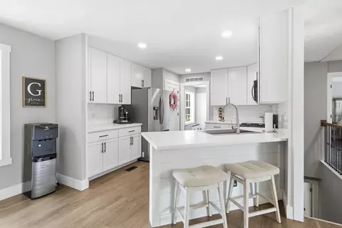 Kitchen - 3412 E 117th Ave, Crown Point, IN 46307 photo 1 of 4