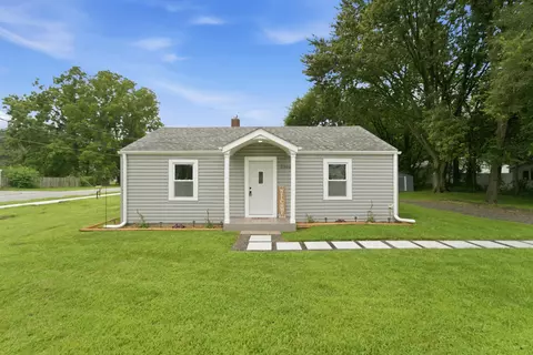 2806 Blake Rd, Portage, IN 46368