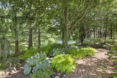 Exterior - 6234 E 109th Ave, Crown Point, IN 46307 photo 7 of 20