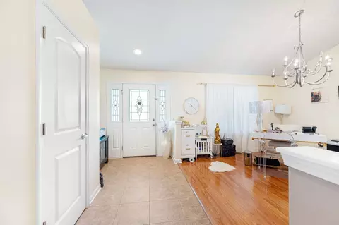 Entry Way - 10331 Nelson St, Crown Point, IN 46307 photo 1 of 3