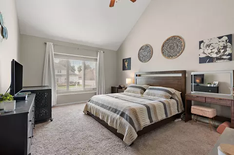 Bedroom - 7241 E 104th Pl, Crown Point, IN 46307 photo 1 of 4