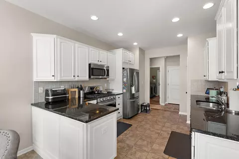 Kitchen - 7241 E 104th Pl, Crown Point, IN 46307 photo 1 of 3