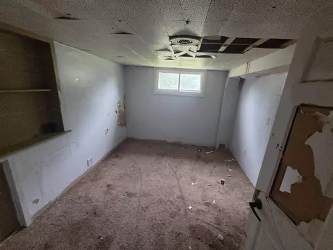Bedroom - 5012 Arthur St, Gary, IN 46408 photo 4 of 4