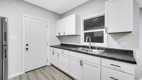 Entry Way - 361 Madison St, Gary, IN 46402 photo 1 of 2
