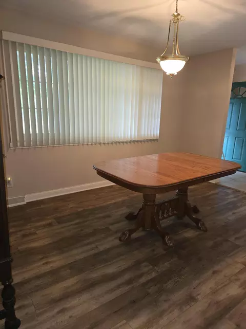 Dining - 3430 E Smoky Row, Carmel, IN 46033 photo 1 of 2