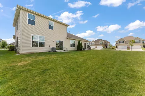 Exterior - 1762 E 110th Pl, Crown Point, IN 46307 photo 4 of 11