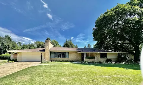 1801 Kingsbury Ave, La Porte, IN 46350