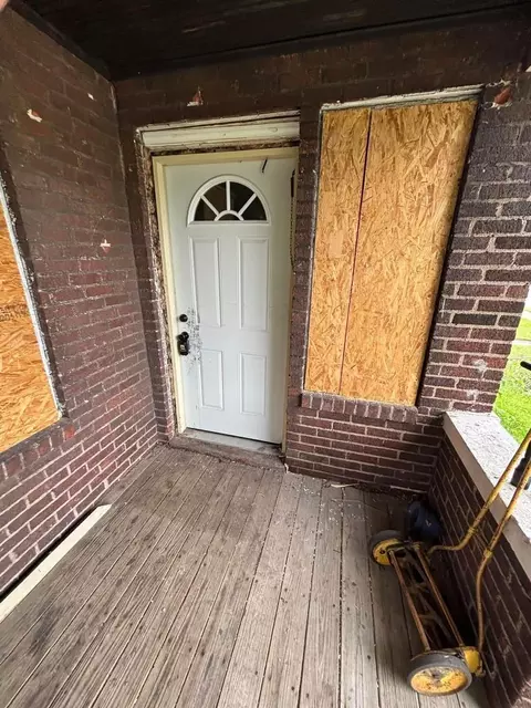 801 Tennessee St, Gary, IN 46402 photo 5