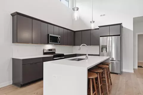 Kitchen - 257 Nomo Pl, Crown Point, IN 46307 photo 5 of 5