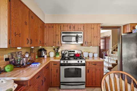 Kitchen - 8144 Tapper Ave, Munster, IN 46321 photo 2 of 3