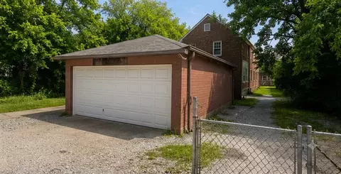 710 W Ridge Rd, Gary, IN 46408 photo 2