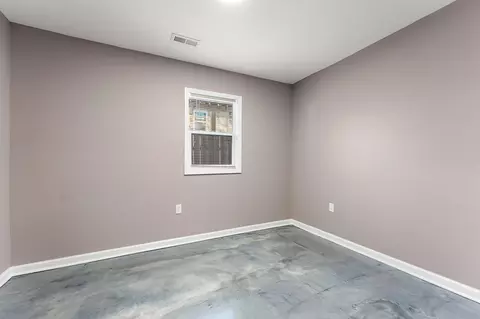 Bedroom - 19 E 36th Pl, Hobart, IN 46342 photo 2 of 2