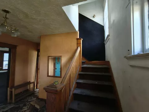 Entry Way - 708 Harrison St, Gary, IN 46402 photo 7 of 11