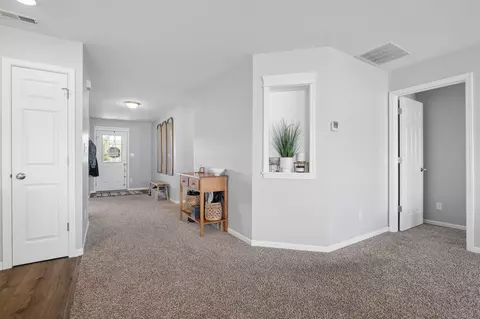 Entry Way - 15406 W 102nd Pl, Dyer, IN 46311 photo 6 of 6