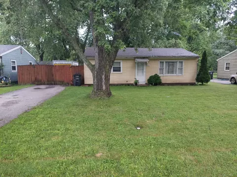 3516 Saint Joseph Pl, Hobart, IN 46342