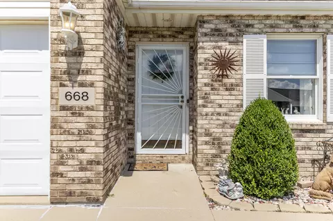 Entry Way - 668 Ash Ct, Lowell, IN 46356 photo 1 of 4