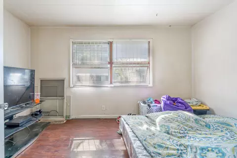 Bedroom - 5052 Jefferson St, Gary, IN 46408 photo 4 of 4
