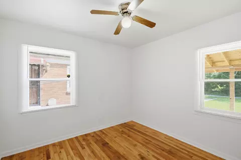 Bedroom - 2903 Wabash Ave, Gary, IN 46404 photo 4 of 5