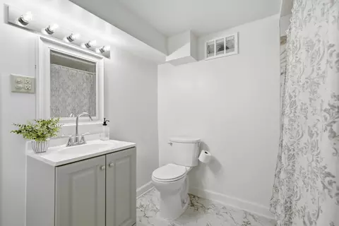 Bath - 2903 Wabash Ave, Gary, IN 46404 photo 2 of 2
