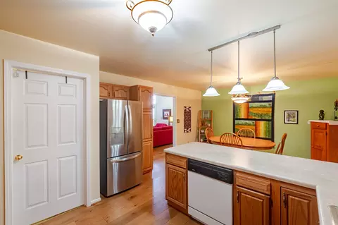Kitchen - 206 Fieldstone Dr, Porter, IN 46304 photo 3 of 3
