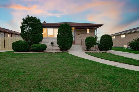 6831 New Jersey Ave, Hammond, IN 46323