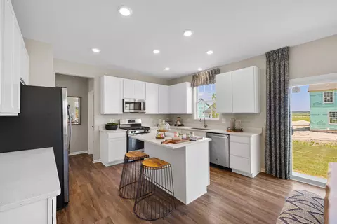 Kitchen - 8979 Hemlock Ln, Lowell, IN 46356 photo 2 of 3