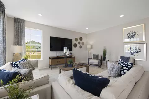 Living - 8979 Hemlock Ln, Lowell, IN 46356 photo 2 of 3