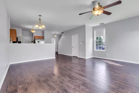 Living - 883 Flagstone Dr, Dyer, IN 46311 photo 1 of 4