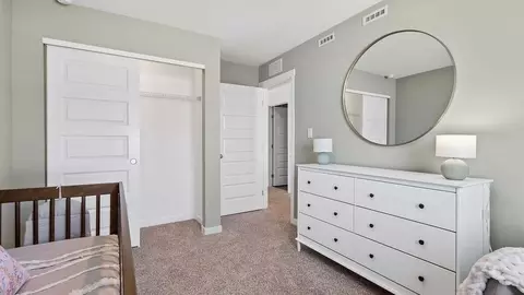 Bedroom - 548 E 120th Pl, Crown Point, IN 46307 photo 4 of 8