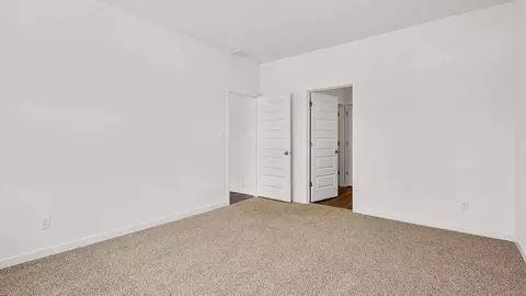 Bedroom - 7603 W 107th Pl, Crown Point, IN 46307 photo 8 of 14