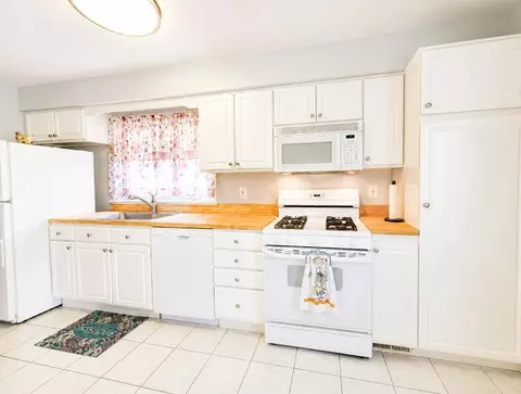 Kitchen - 1424 N Broad St, Griffith, IN 46319 photo 1 of 2