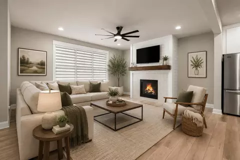 Living - 5927 Dune Harbor Dr, Portage, IN 46368 photo 5 of 7