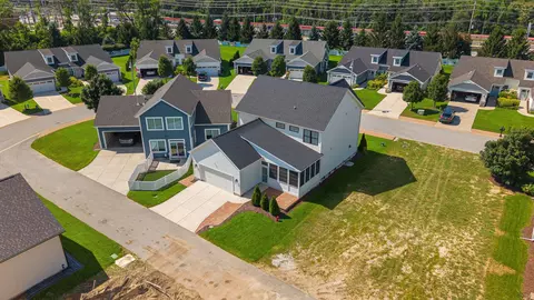 View/Area - 5927 Dune Harbor Dr, Portage, IN 46368 photo 2 of 8