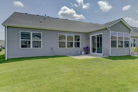 Exterior - 15440 W 101st Pl, Dyer, IN 46311 photo 3 of 4