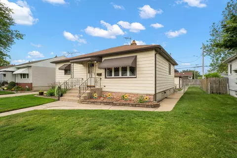 7525 Maryland Ave, Hammond, IN 46323