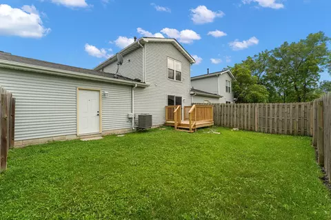 Exterior - 1005 Windsor Ln, Dyer, IN 46311 photo 5 of 5