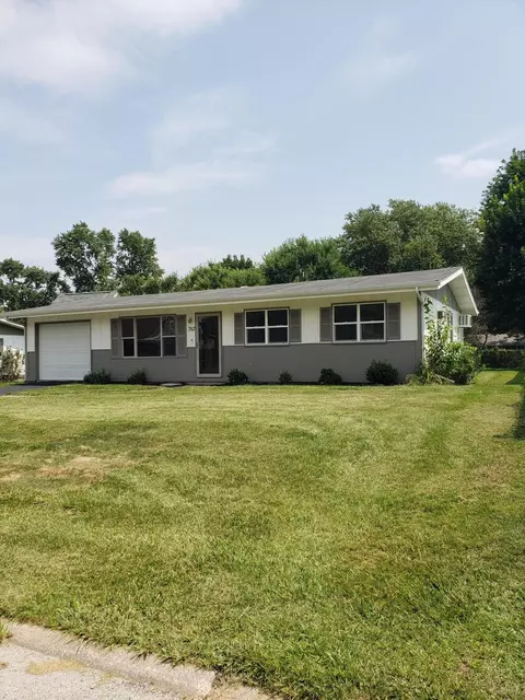 767 Heritage Rd, Valparaiso, IN 46385