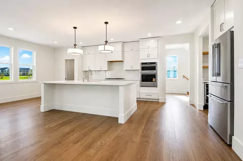 Kitchen - 13063 Spirea Ave, Saint John, IN 46373 photo 1 of 7