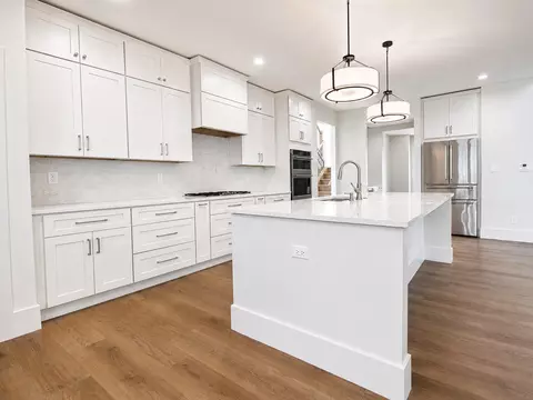 Kitchen - 13063 Spirea Ave, Saint John, IN 46373 photo 2 of 7