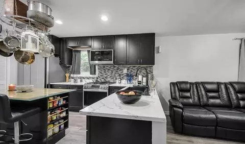 Kitchen - 2817 Beverly Dr, Gary, IN 46408 photo 1 of 5