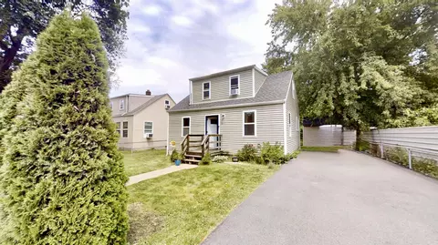 2517 Clay St, Lake Station, IN 46405