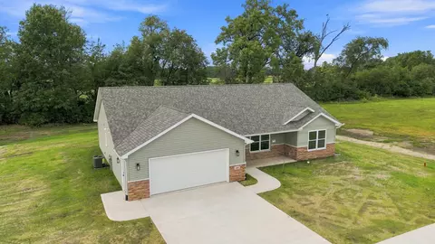 View/Area - 406 Kapok St, De Motte, IN 46310 photo 1 of 7