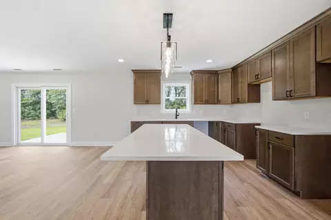 Kitchen - 406 Kapok St, De Motte, IN 46310 photo 2 of 2