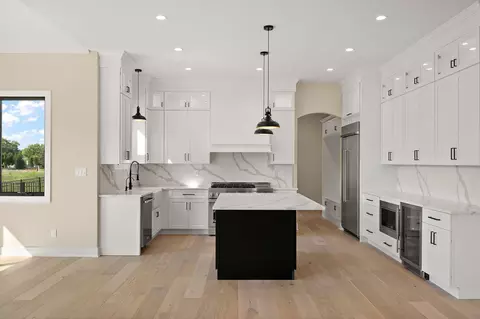 Kitchen - 9701 Sweetspire Ave, Saint John, IN 46373 photo 1 of 10