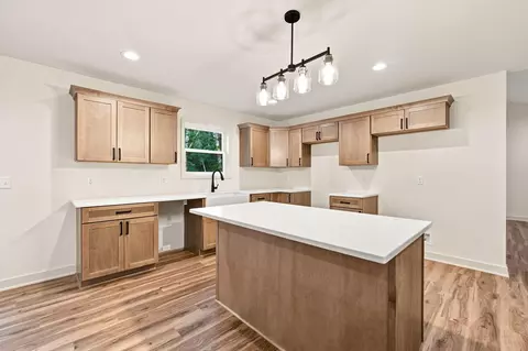 Kitchen - 11252 Quail Run Dr, Wheatfield, IN 46392 photo 3 of 6