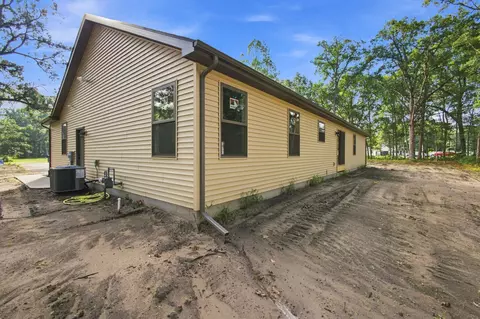 Exterior - 11252 Quail Run Dr, Wheatfield, IN 46392 photo 5 of 5