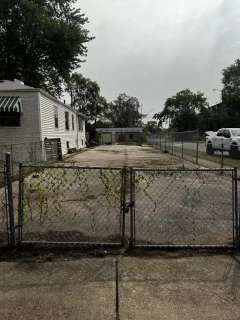Exterior - 2589 Jefferson St, Gary, IN 46407 photo 3 of 3