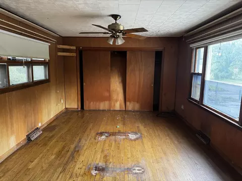 Bedroom - 2589 Jefferson St, Gary, IN 46407 photo 2 of 2