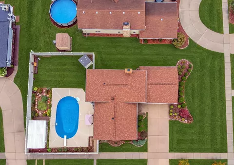 View/Area - 9838 Redbud Rd, Munster, IN 46321 photo 5 of 5